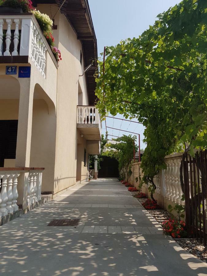 Apartment Sena 2 Privlaka  Ngoại thất bức ảnh
